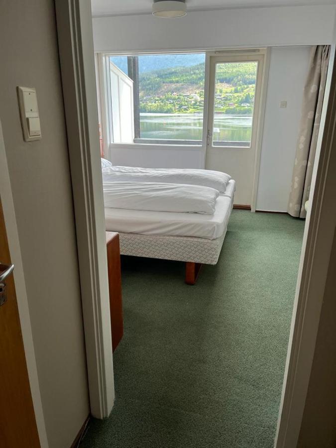Ulvik Hotel Отель Ульвик
